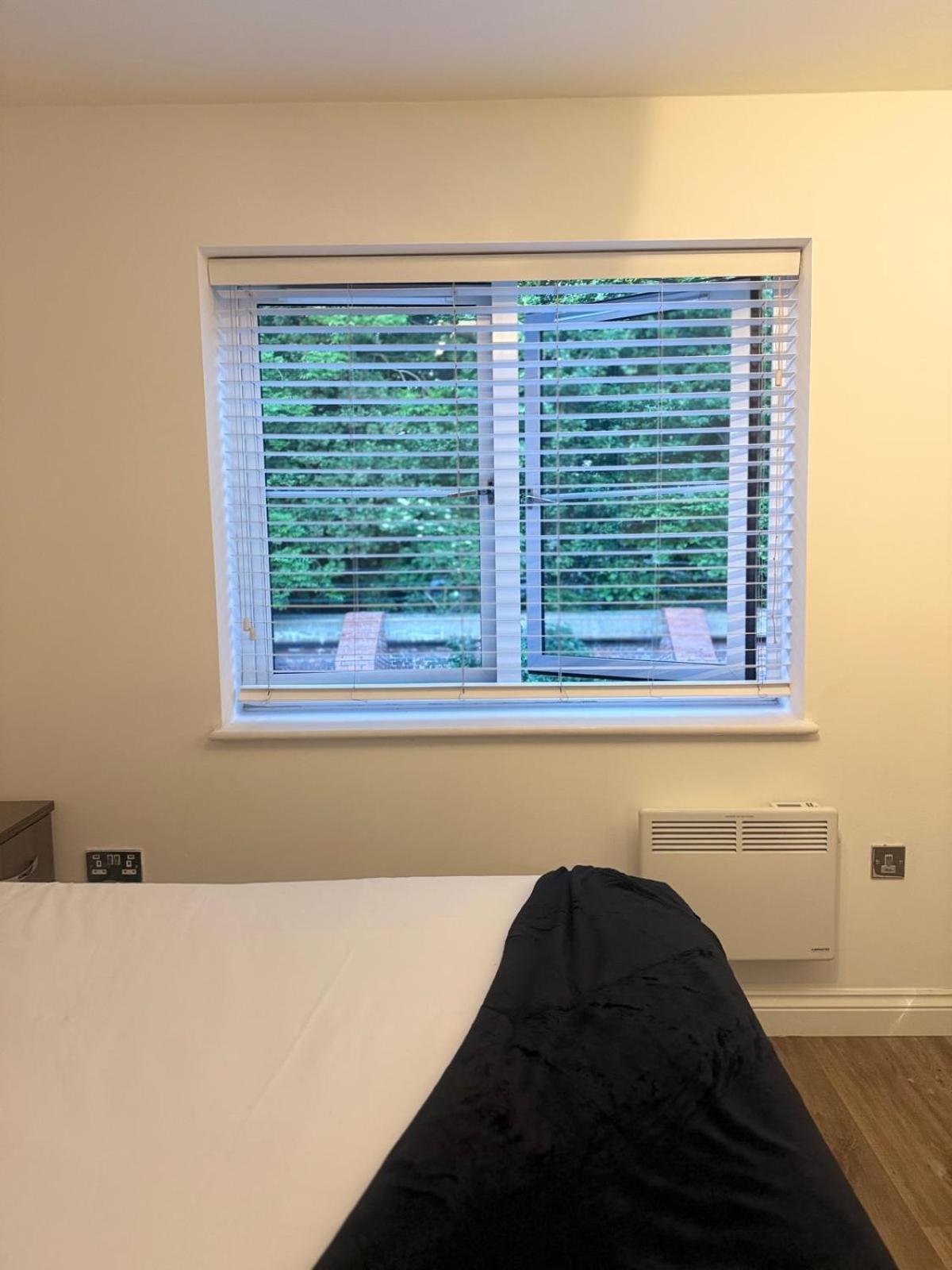 Апартаменты 3mint Drive 2 Bedrooms With Car Or Park,wifi,netflix No Deposit Required