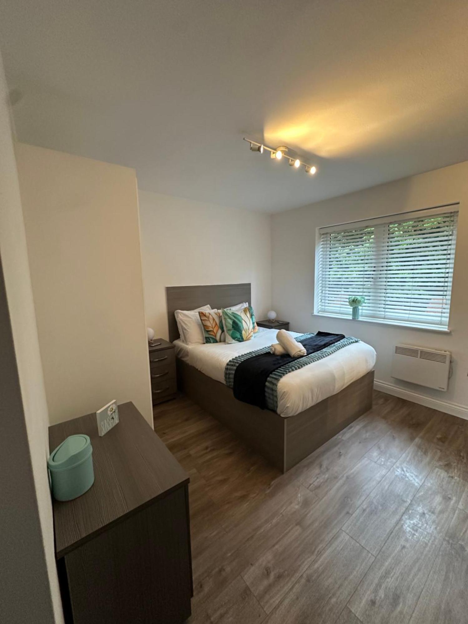 Апартаменты 3mint Drive 2 Bedrooms With Car Or Park,wifi,netflix No Deposit Required Бирмингем